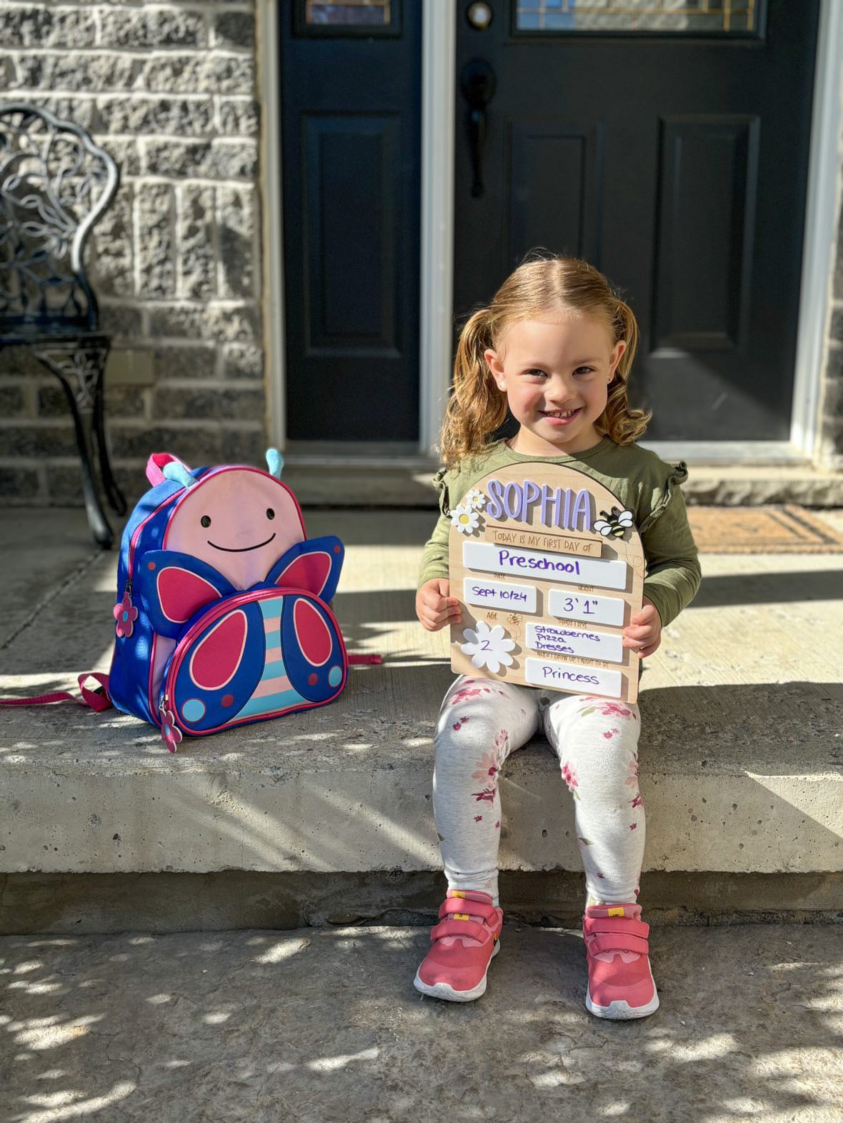Flower and Bee Theme First Day/ Last Day dry erase boards
