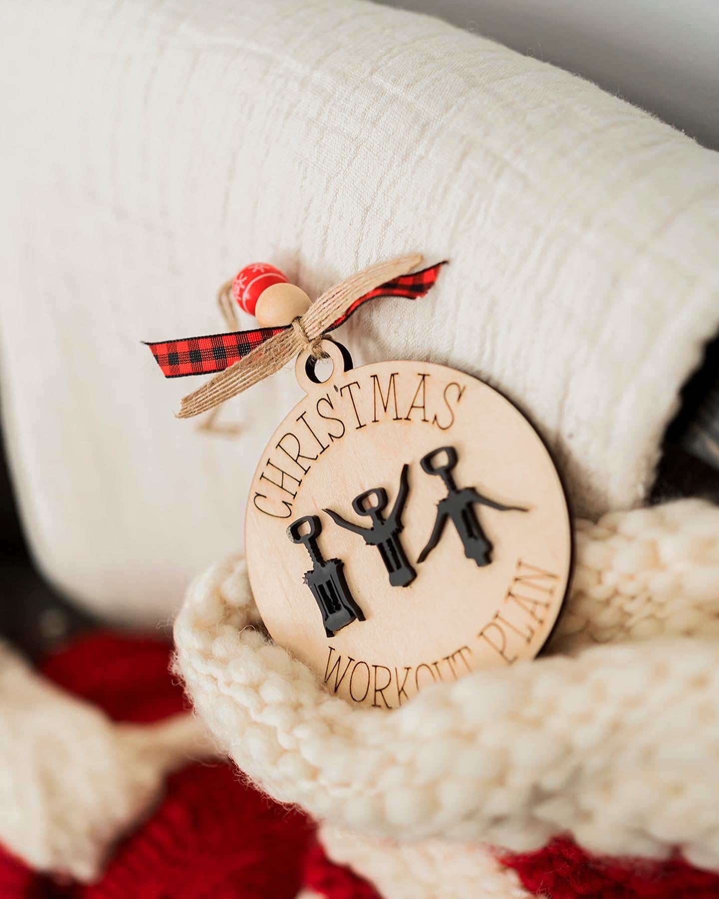 Christmas workout plan ornament
