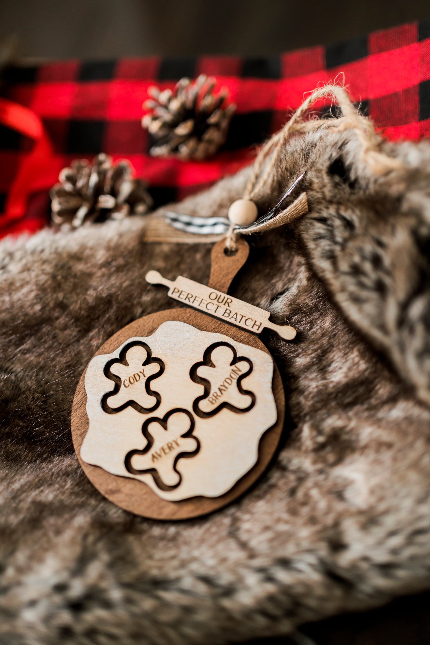 Gingerbread Family Ornament